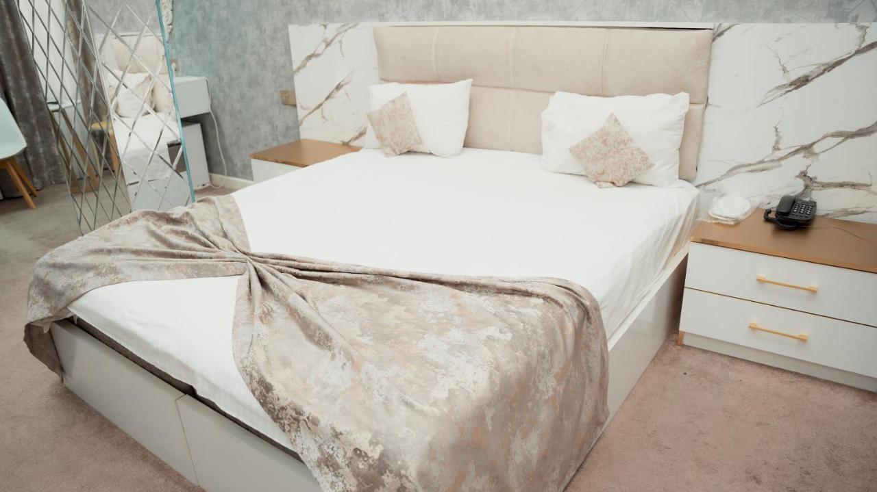 Dionis Hotel บากู ภายนอก รูปภาพ